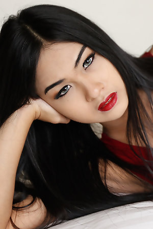 19yo sexy Thai ladyboy gets her ass plugged by large white dick